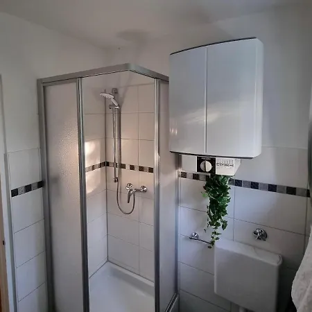 Flamingosuite In Seenaehe *