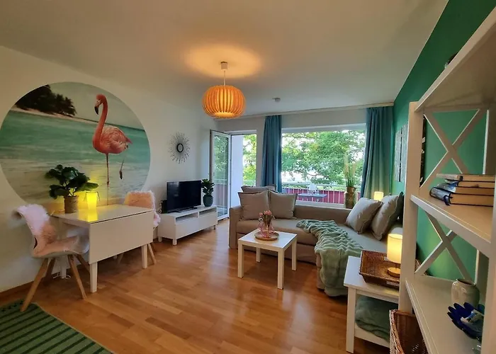 Flamingosuite In Seenaehe
