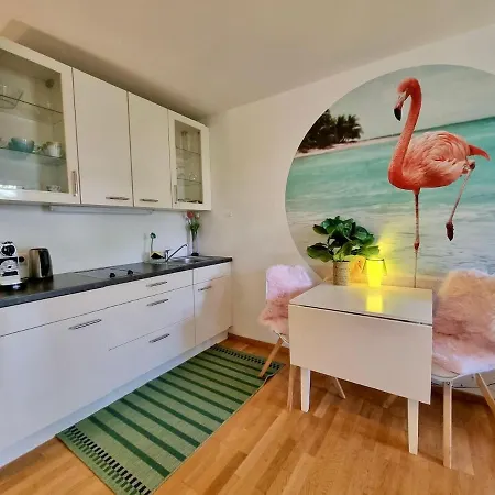 Flamingosuite 6 Min Zum Apartment Herrsching am Ammersee