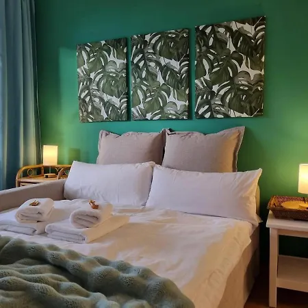 Flamingosuite In Seenaehe *